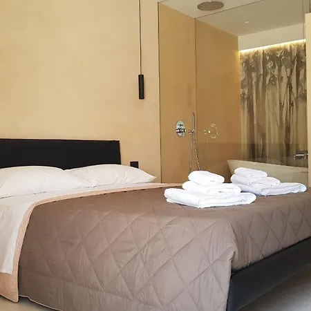 Bed & Breakfast Lekythos 2*