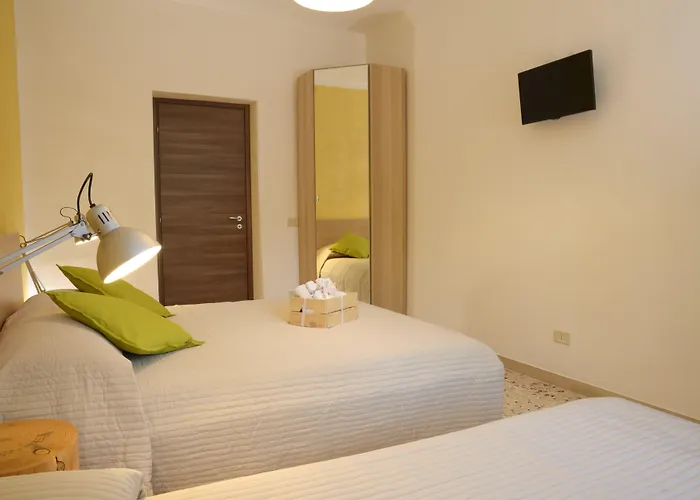 Lekythos Bed & Breakfast 4*