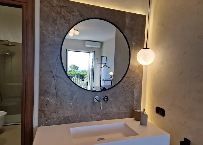 Lekythos Bed & Breakfast 4*