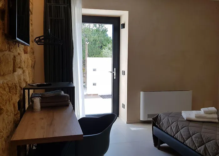 Lekythos Bed & Breakfast