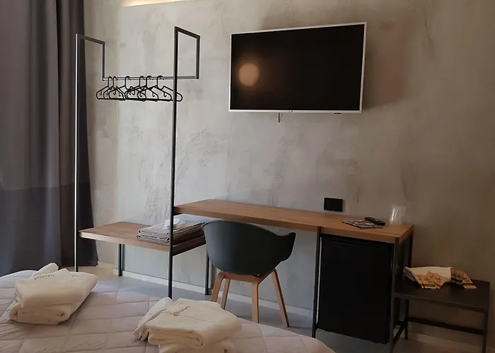 Bed & Breakfast Lekythos 4*